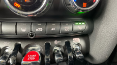 MINI Hatchback 1.5 Cooper Classic 5dr Auto Petrol Hatchback